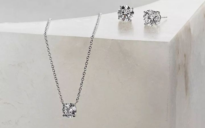 Lab grown diamond pendant and studs